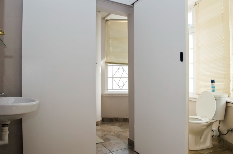 7 Bedroom Property for Sale in Mowbray Western Cape